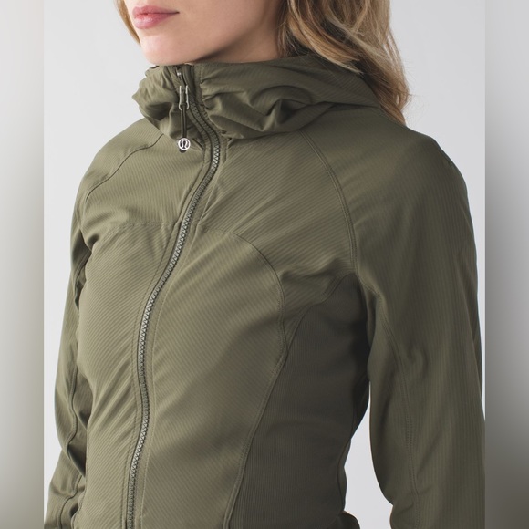 Lululemon In Flux Jacket Fatigue Green Size 6 - Picture 2 of 12